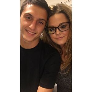 Meet your Posher, Destini